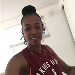 Meet your Posher, Shanika